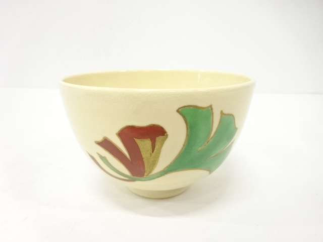 JAPANESE TEA CEREMONY / TEA BOWL CHAWAN / GINKGO PATTERN / ARTISAN WORK